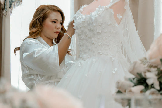 Le guide de la mode de mariage : invitée, témoin ou demoiselle d'honneur