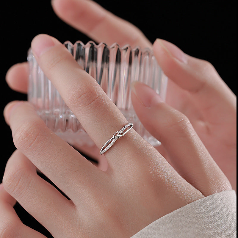 Bague Ajoure Court Femme