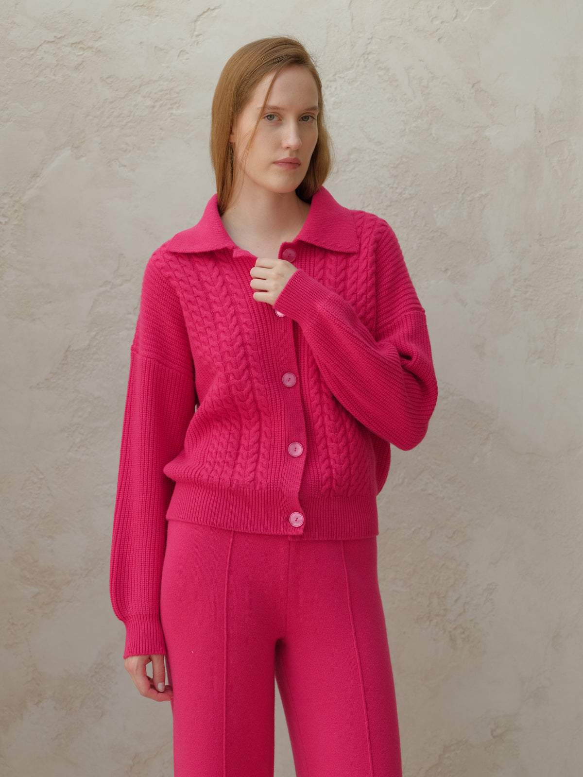 Cardigan polo a trecce in misto cashmere, foto 13