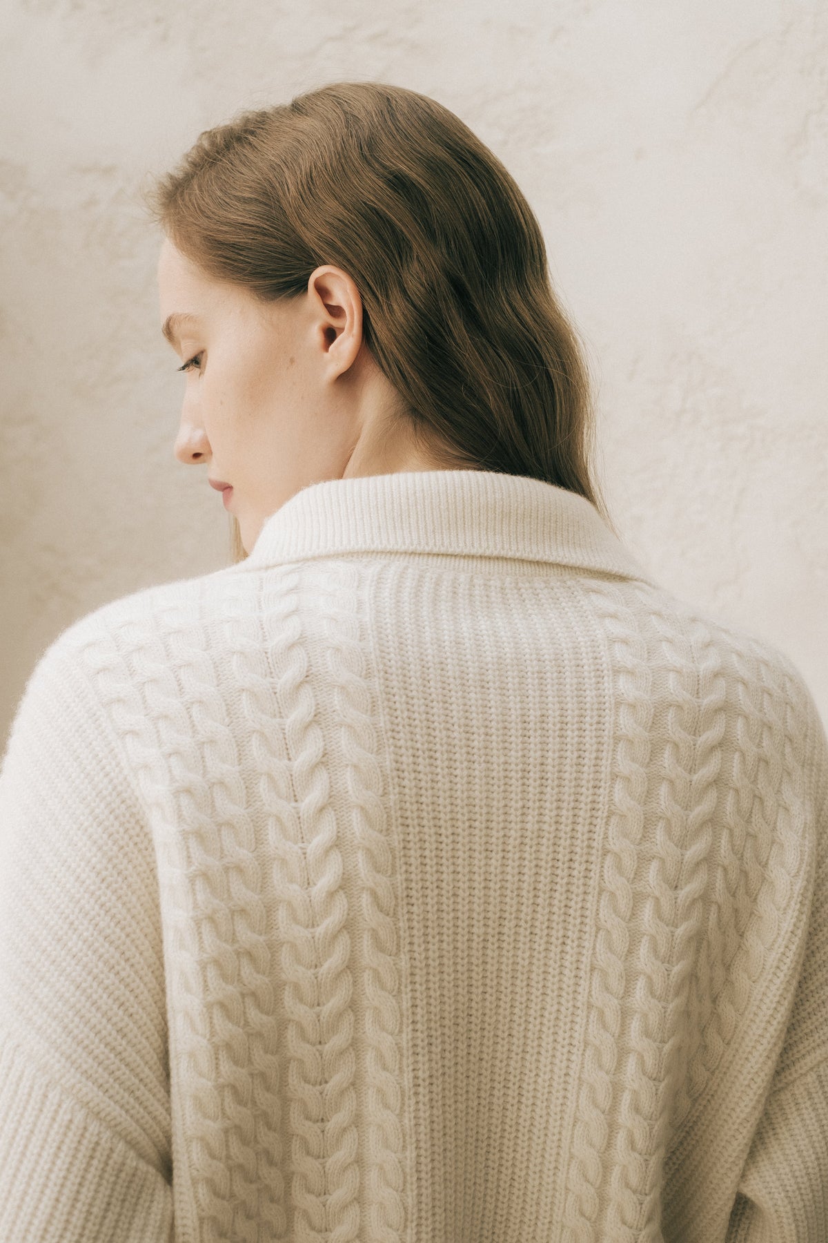 Cardigan polo a trecce in misto cashmere, foto 3