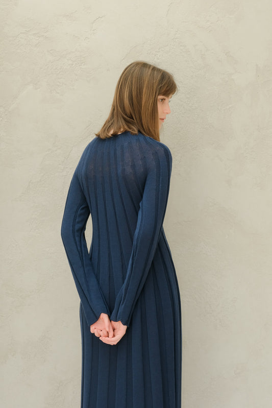 Kleid aus gekämmter Baumwolle, Foto 1