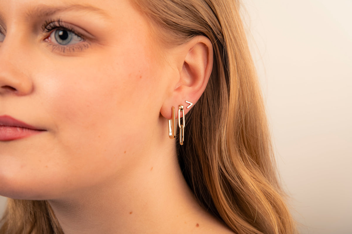 Boucles d'oreilles en V dorées, photo 1