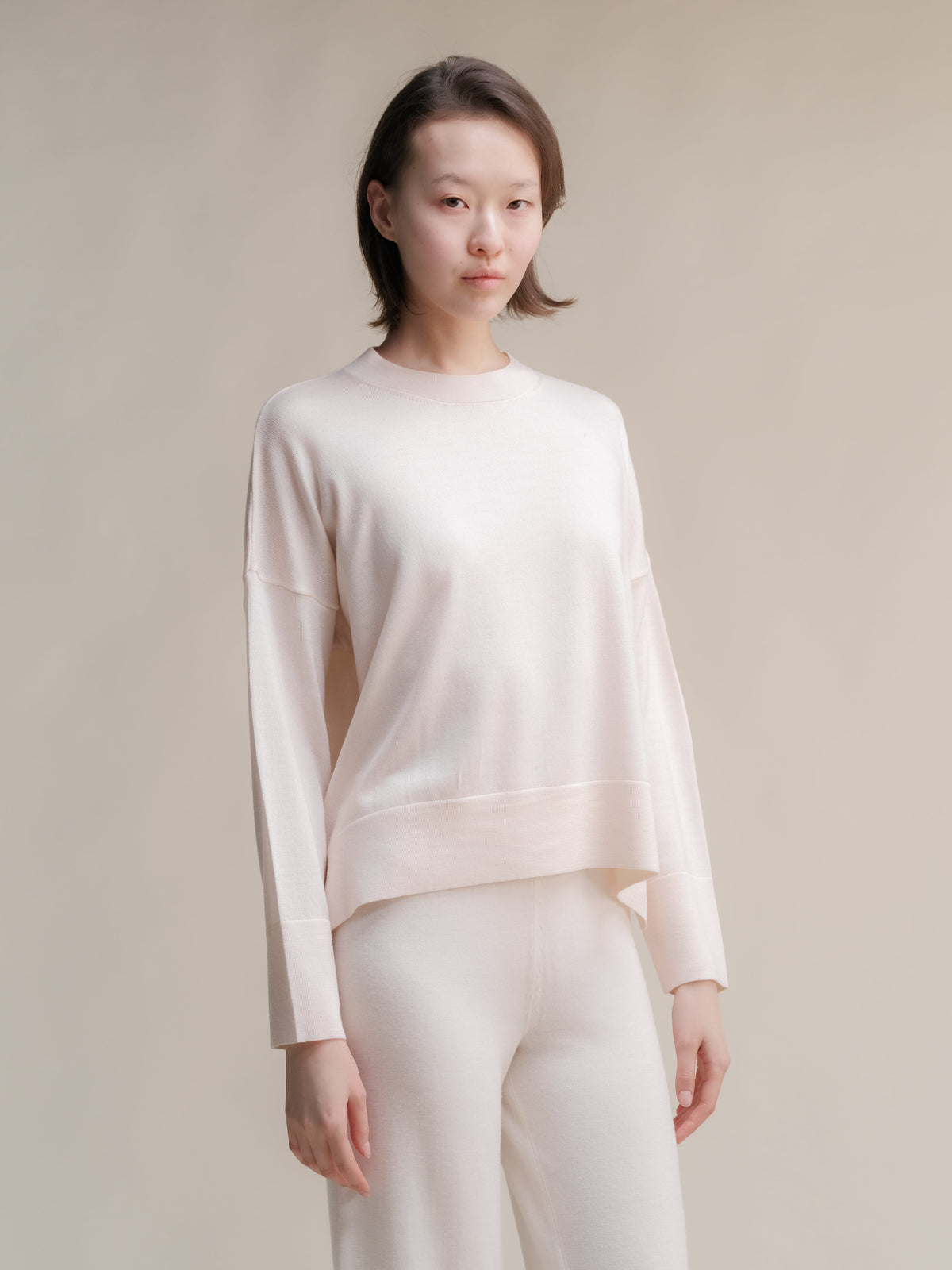 Pull oversize en laine mérinos extra fine, photo 15